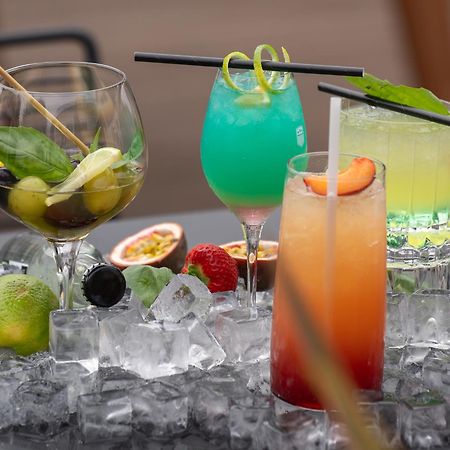 Logis Hotel & Restaurant Le Vert Bocage Franqueville-Saint-Pierre المظهر الخارجي الصورة