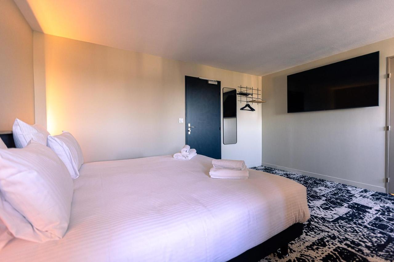 Logis Hotel & Restaurant Le Vert Bocage Franqueville-Saint-Pierre المظهر الخارجي الصورة