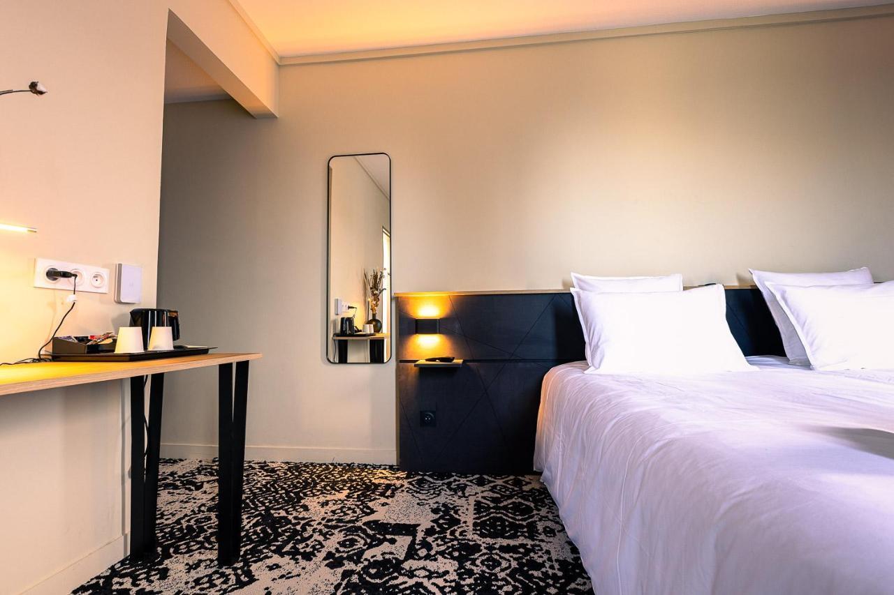 Logis Hotel & Restaurant Le Vert Bocage Franqueville-Saint-Pierre المظهر الخارجي الصورة
