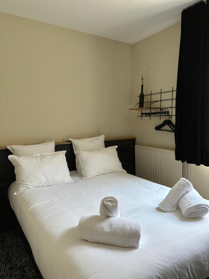 Logis Hotel & Restaurant Le Vert Bocage Franqueville-Saint-Pierre المظهر الخارجي الصورة