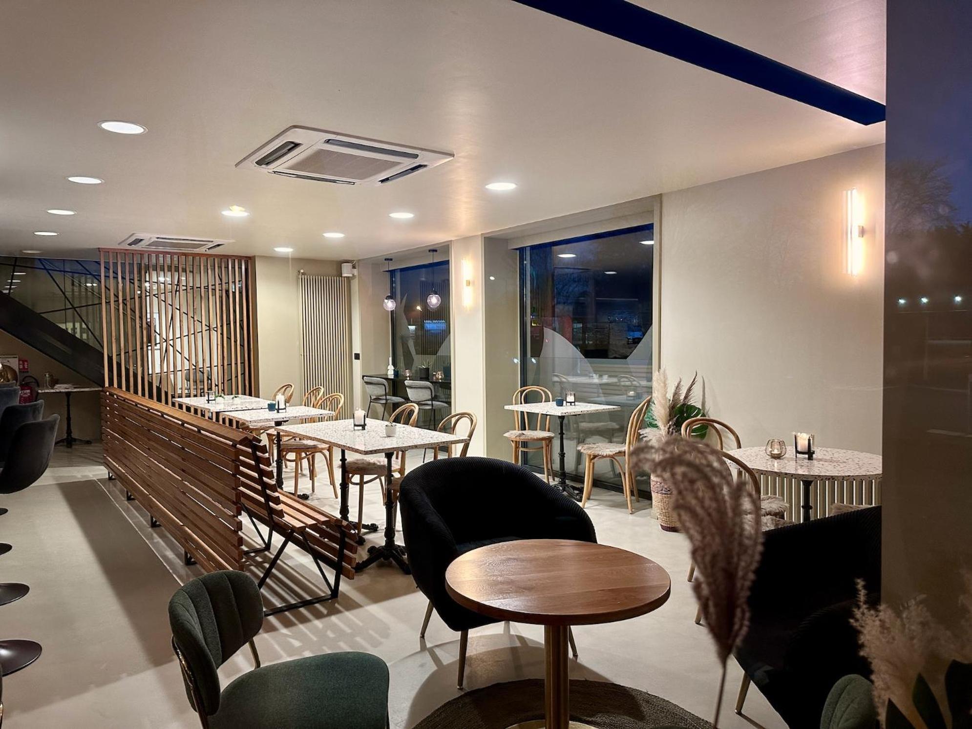 Logis Hotel & Restaurant Le Vert Bocage Franqueville-Saint-Pierre المظهر الخارجي الصورة